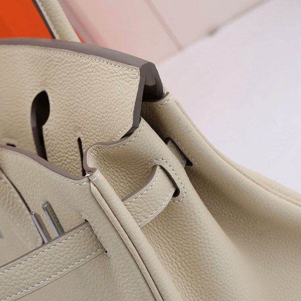 エルメスバッグ背面デザイン